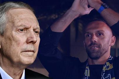 CANLI | Fenerbahçe'den Vedat Muriqi sonrası bir transfer daha! İstanbul'a geldi