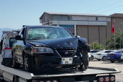 Düzce’de otomobil karşı şeride geçti: 2 yaralı!