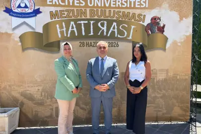 ERÜ Mezun Buluşması'nda Büyükşehir'den stant