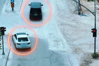Kırmızı ışık ihlali yapan araç sürücülerine 21 milyon 530 bin TL ceza